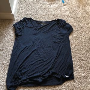 hollister flowy tee